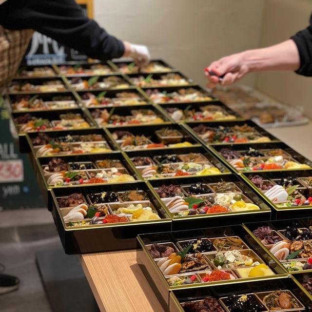 年末のご挨拶 l おせち作り終了