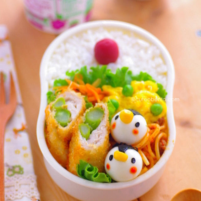うずらの玉子ペンギンのキャラ弁