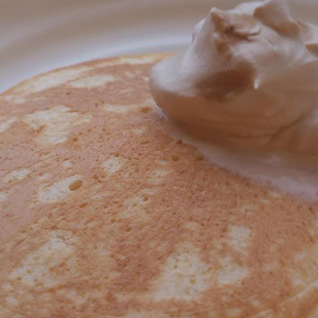 朝ごはん食べた？「モカクリームパンケーキ」