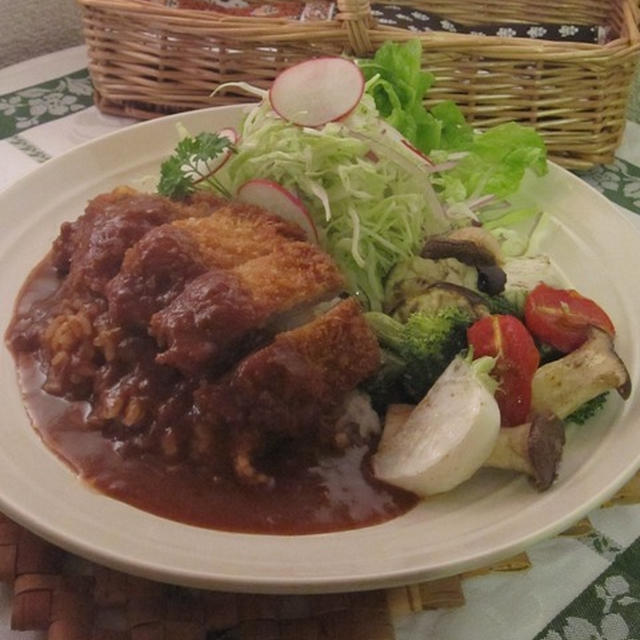 過去レシピです☆岡山県グルメ！カフェ風チーズinデミカツ丼