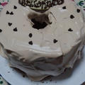 誕生日ケーキはチョココアシフォンケーキ。