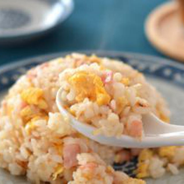 濃口ごま油の定番チャーハン。（ハマったチャーハンです）