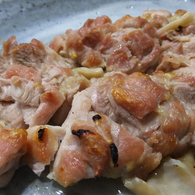 鶏もも肉のパリパリ焼きよ(*^^*)