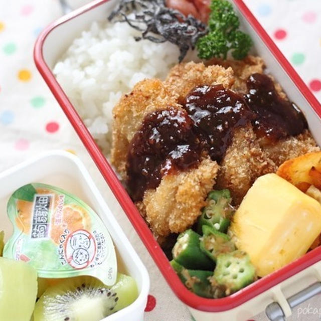 とんかつ弁当＆ウルトラソース←とんかつや弁当にぴったりの絶品ソース