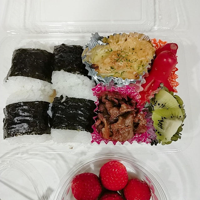 ２月２６日(金)のお弁当　牛焼き肉