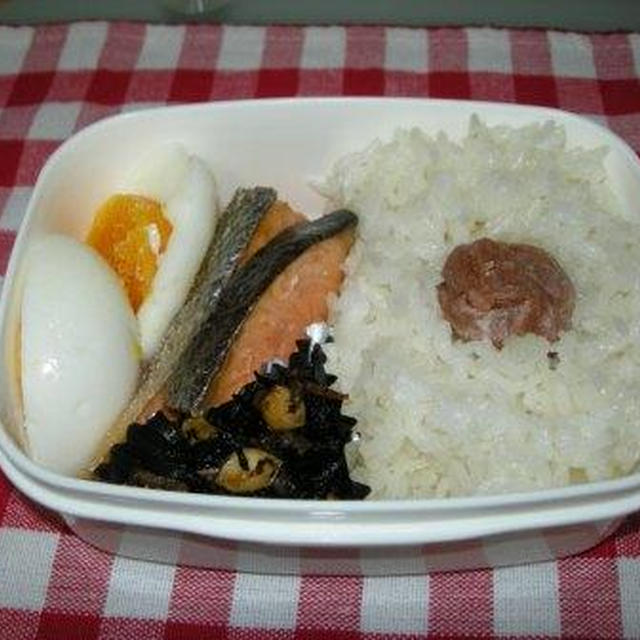 シャケ弁