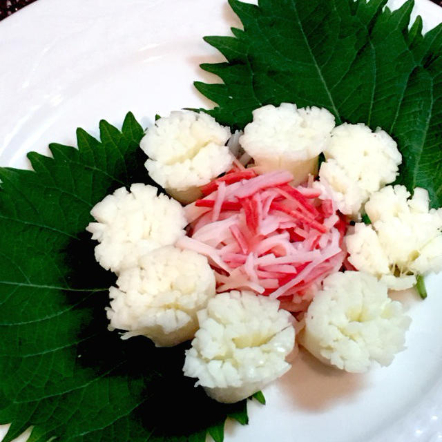 さけるチーズとカニカマで 紫陽花サラダ By ぷよりんごさん レシピブログ 料理ブログのレシピ満載