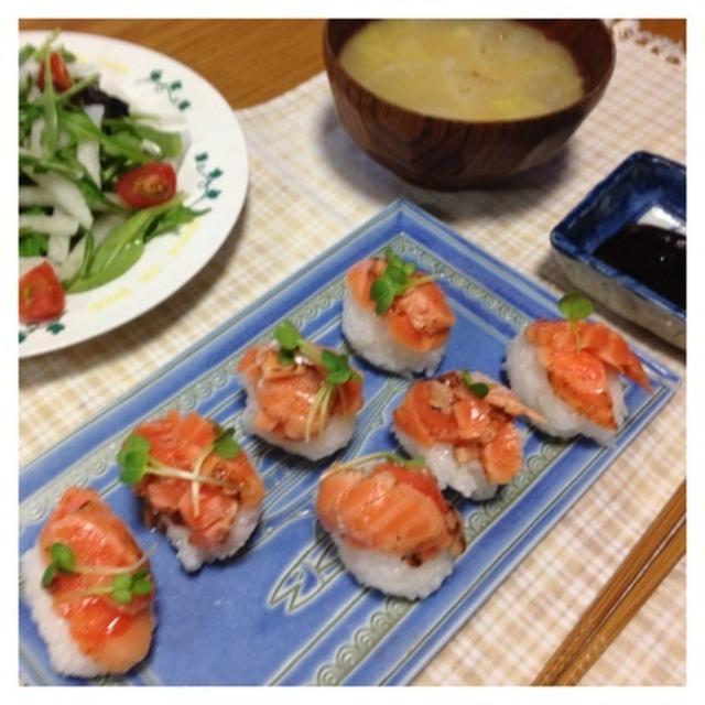 お家で握り寿司(^з^)-☆