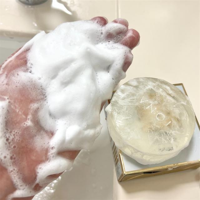 美容石鹸の魅力と効果：イオナ エフ ソープのレビュー