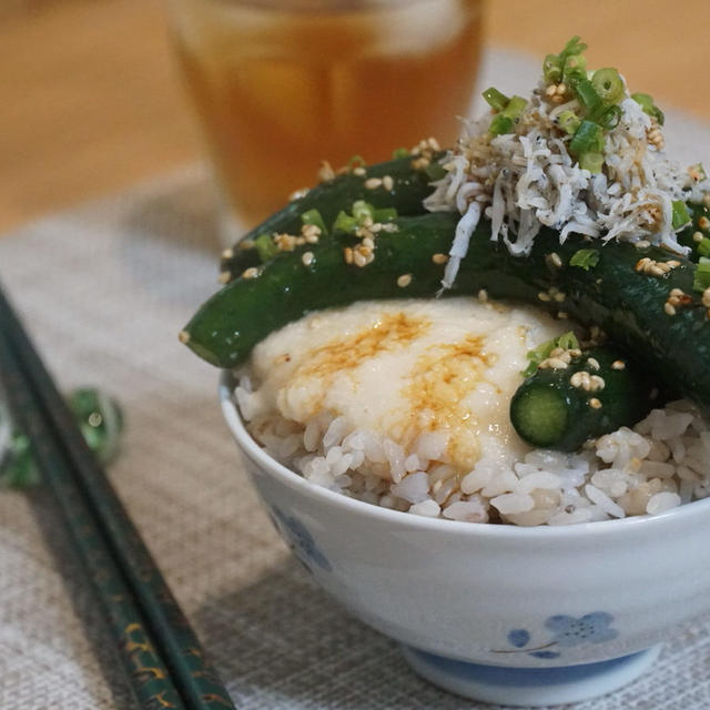 とろろミニきゅうり丼！しらすのせレシピ♬