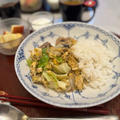 鯖✨と✨野菜✨の✨卵とじ炒め✨で✨朝ごはん✨