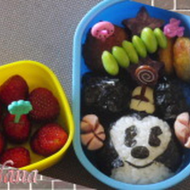 ミッキー＆キティ！のキャラ弁！