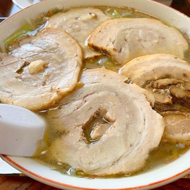 いわやまでタンメンチャーシュー　ニラレバ定食