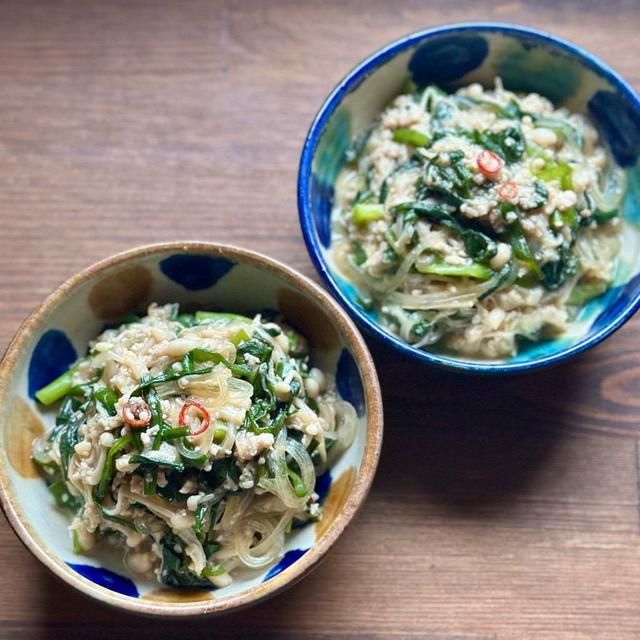 ニラえのきとマロニーの炒め煮  と  家族で忘年会の話。