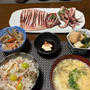 舞茸と銀杏入り・炊き込みご飯とメインはイカの一夜干し