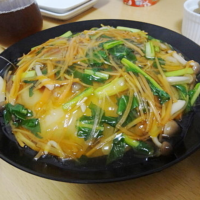 カブの蒸し焼きハンバーグ・和風あんかけ