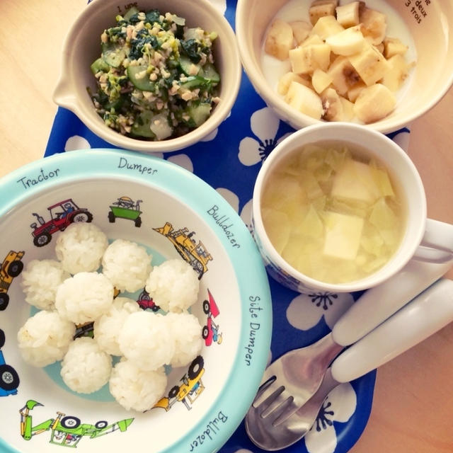 息子の朝ごはん