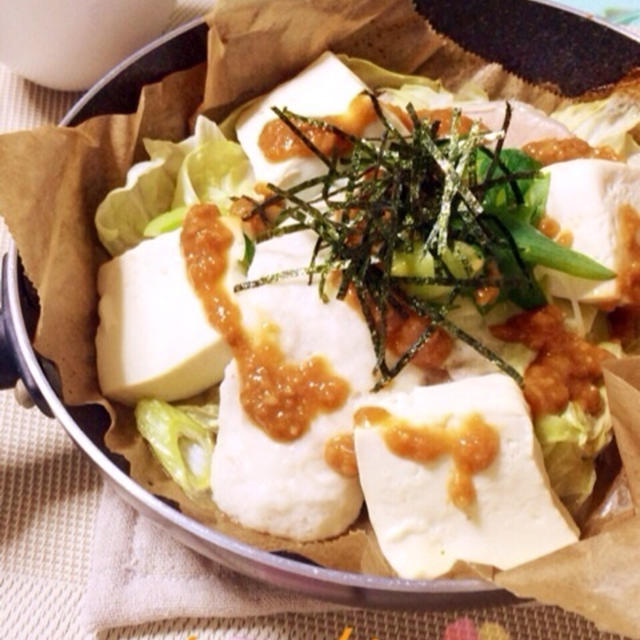 フライパンで簡単 豆腐と豚肉の野菜蒸し