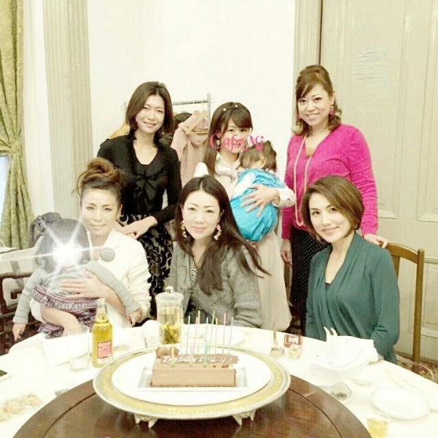 可愛いお花の水着！❤東天閣でお誕生日会