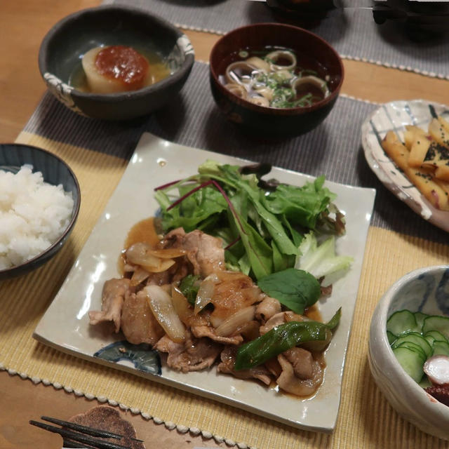 豚の生姜焼きとイモ・タコ・ナンキンの晩ご飯　と　美容院の花壇♪