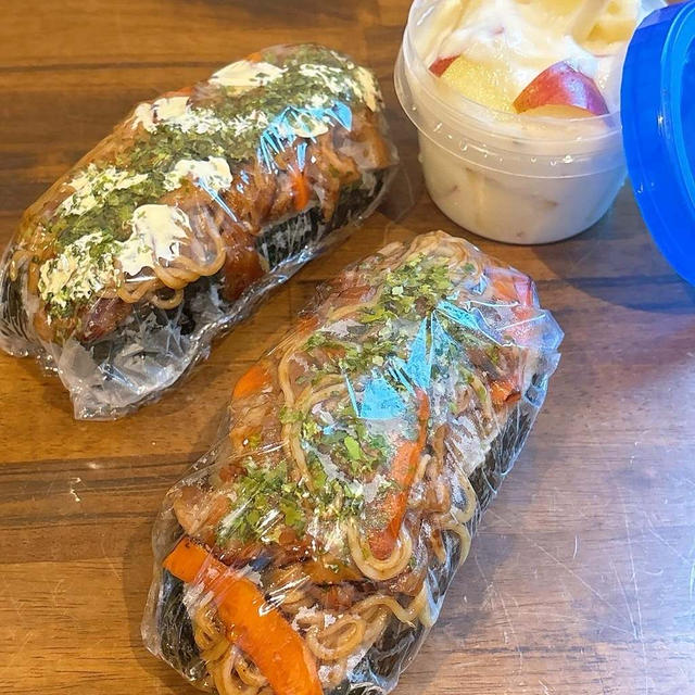 焼きそばおにぎり&今日11/15生放送にでます！！