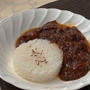 牛すじカレーと自家製オイルサーディン