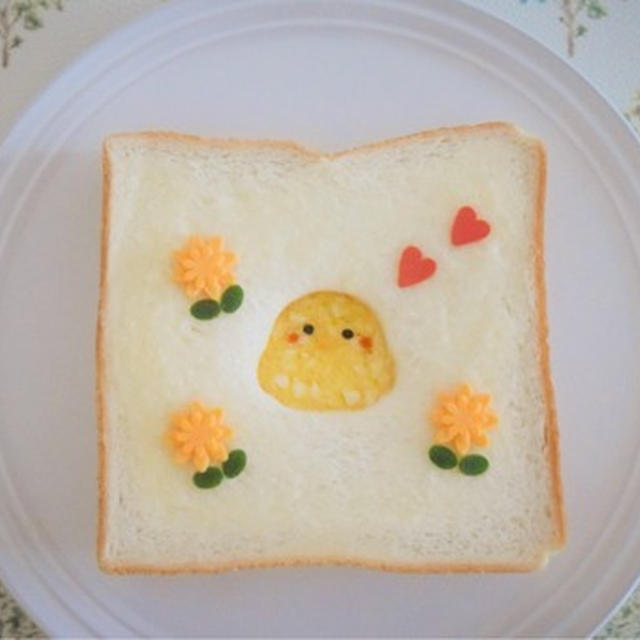 ひよこの型抜きサンドイッチ♪TikTokでアフレコ