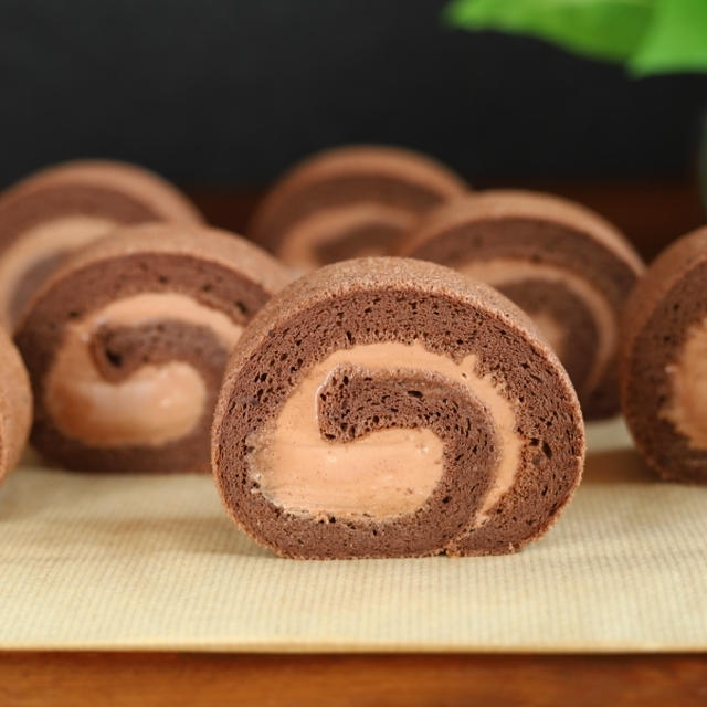 チョコレートロールケーキのおやつ🍫❁