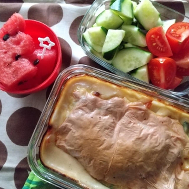 スモークサーモンとジャガイモのグラタン弁当