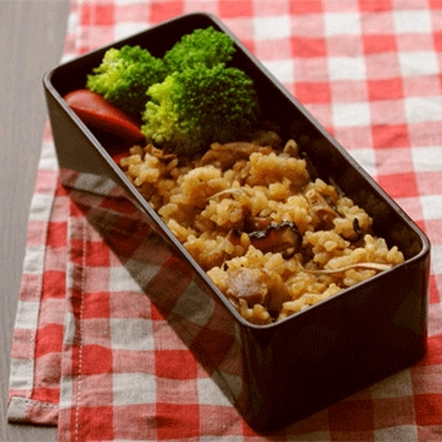 炊き込みご飯のお弁当　３種