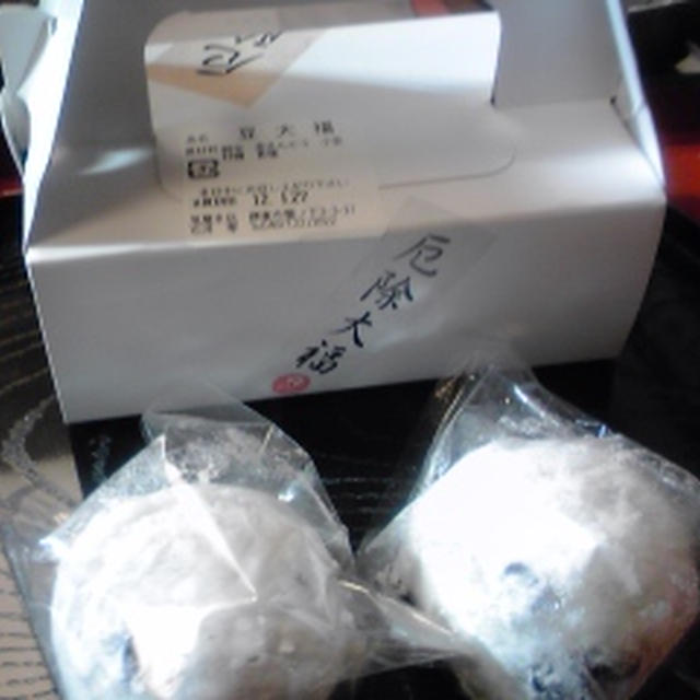 またまた～、期間限定とか、梅が入ったじゃがりことか～、絶対毎年この時期に期間限定で有るよね、絶対買うよね♪