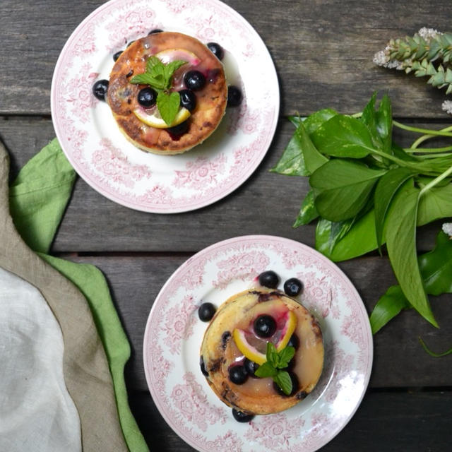 Blueberry Ricotta Pancakes ブルーベリーリコッタチーズパンケーキ
