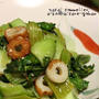 シンプル美味の節約レシピ♪「青梗菜（ちんげんさい）と竹輪の塩麹炒め　＊胡麻油風味」