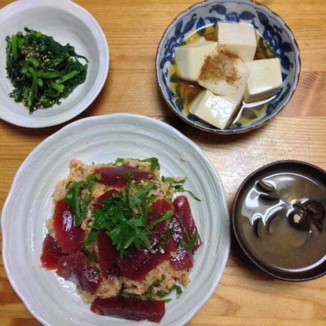 休肝日はしじみの味噌汁と鰹の韓国風寿司