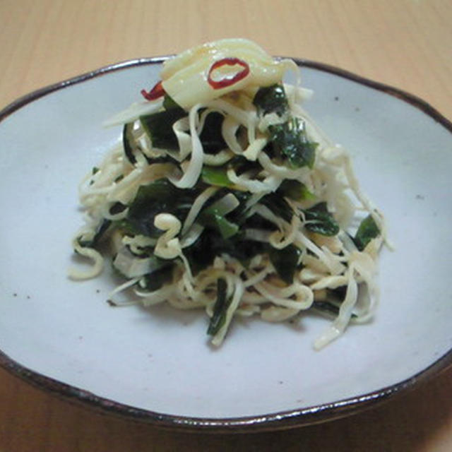 切り干し大根のペペロンチーノと、『タルチョ』