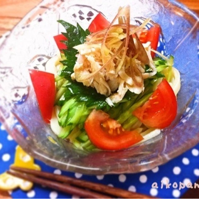 鶏ささみのレモン風味サッパリ冷やしうどん