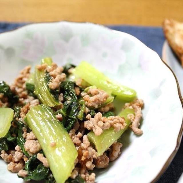 チンゲン菜の肉味噌炒めとカレイのカレーから揚げでうちごはん（レシピ付）