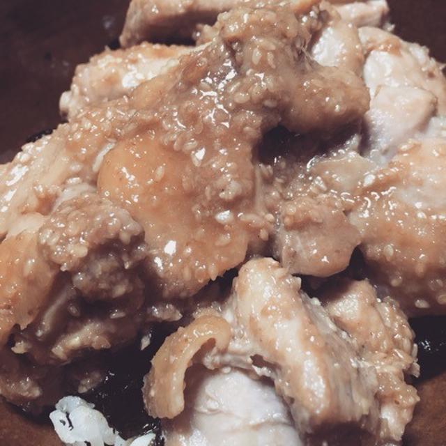鶏もも肉の甘だれ胡麻ソース
