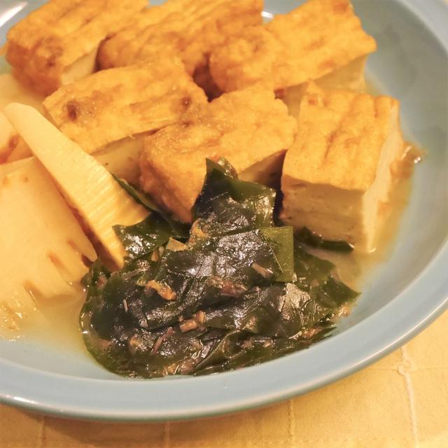 【うちレシピ】春の味覚★タケノコと厚揚げのさっと煮 / 【お試しレポ】三陸産 塩わかめ by かば田食品