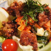 【カリッ！フワッ！揚げ納豆とキムチのっけ盛り　塩麹野菜のサラダ】美味しいよぉ～♪