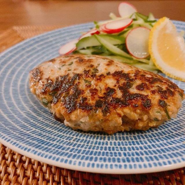 肉汁溢れる♡豚つくねバーグ＊玄米で昼ご飯と雑談と。