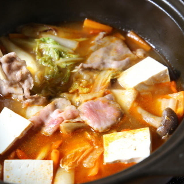 暑い時こそ　キムチ鍋