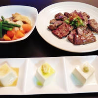 晩御飯足りないよーぅで始まった晩御飯（笑）薬味と塩で楽しむ冷奴