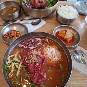 続落！家電量販店強い♪