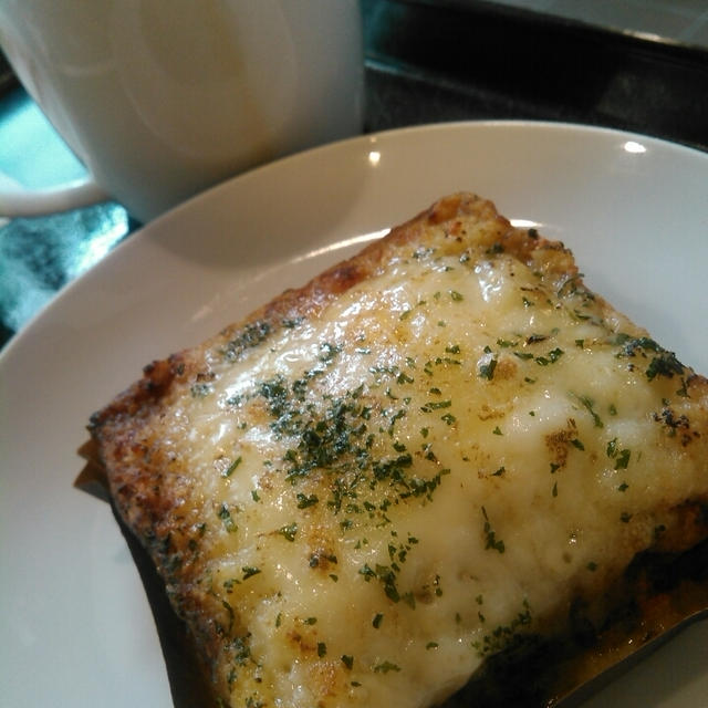 まったり滞在～スタバでラザニアランチ！