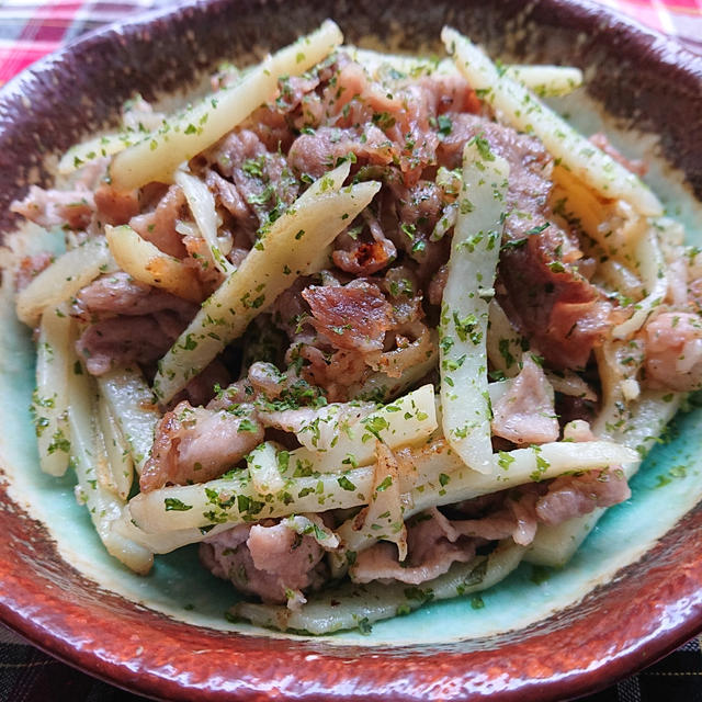 豚肉とじゃがいものカリホク炒め