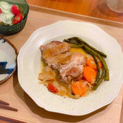 【レシピ】旨味たっぷりホロホロチキンと野菜の無水煮込み