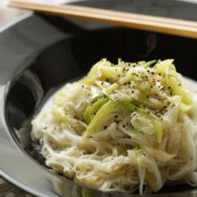 とろり昆布ねぎ＊あったか素麺。