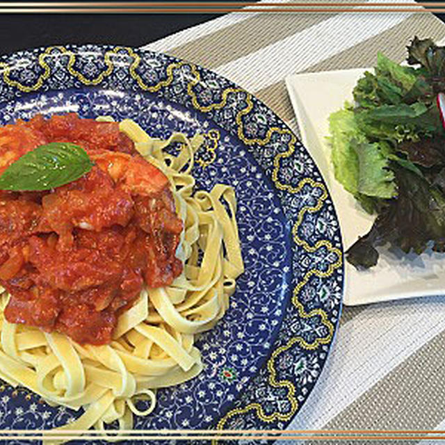 一人ランチは海老のトマトクリームソースパスタを作りました～♪♪