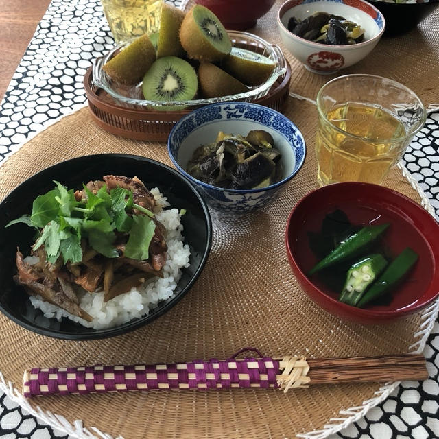 やる気がなさ過ぎるけど、旨いもの食べた過ぎる時『絶品♡缶詰料理』